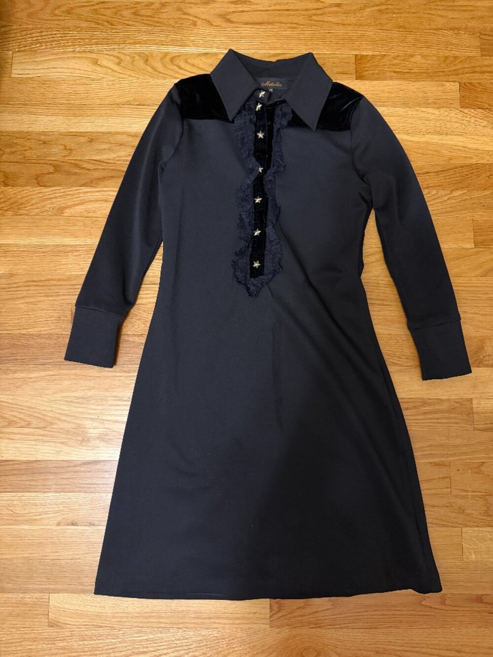Knee-Length Velvet Detail Ruffle Black Dress